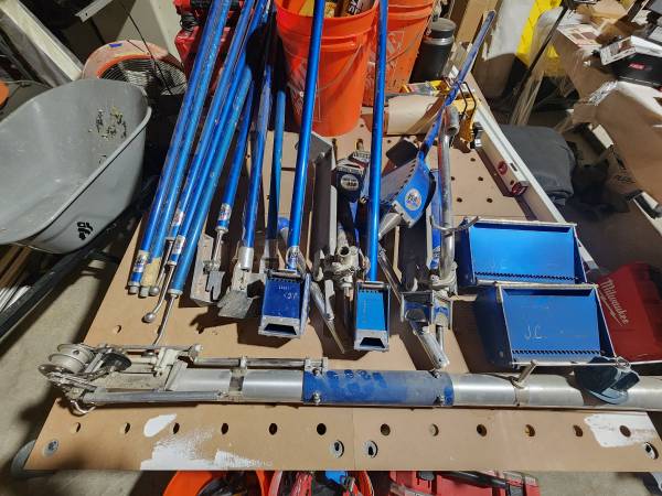 Taping tools 1