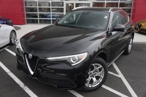 2021 Alfa Romeo Stelvio - SUV de lujo - $25,000 (Lower East Side)63614776856321120