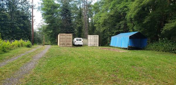 $1 / 120ft2 - Lowest Priced, RV, Trailer, Camper, Truck, Boat, Car, etc. Parking (kingston)63688296427523120