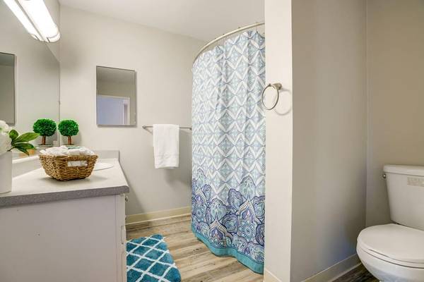 $1,899 / 1hab - 736ft2 - Admite mascotas, Casa club recién remodelada, Acceso a autopista (condado de Napa)63657863513345120