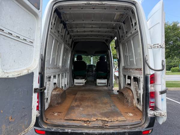 2008 Sprinter 2500 PLATFORM - Photo 14