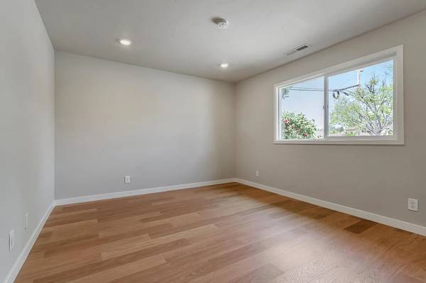 $850 / 1br - Call, tour, apply, save one your move in! ~ 1st Month RENT FREE (mountain view)64000590154499122
