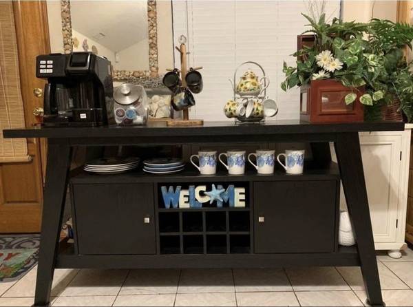 BEAUTIFUL GORGEOS❗ Entry/Buffet Server/Entertainment/ TV Media Console 1