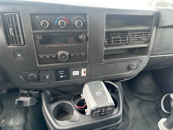 2014 Chevrolet EXPRESS 2500 - Photo 15