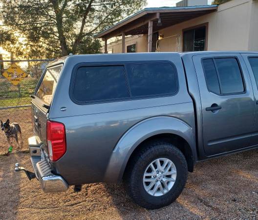 Nissan camper shell topper 5 ft. 1