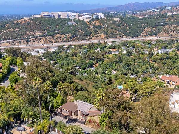 OFF MARKET BEL AIR FIXER UNDER $2M!! 1