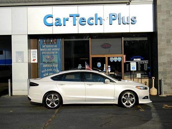 2014 Ford Fusion SE 2.0L 4 cilindros, sedán mediano con bajo consumo de gasolina - $9999.0063437497304323124