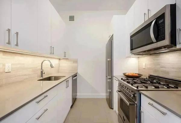 $4,995 / 3br - ÁTICO DE 3 HABITACIONES, TECHOS ALTOS (Distrito Financiero)63689787808387123