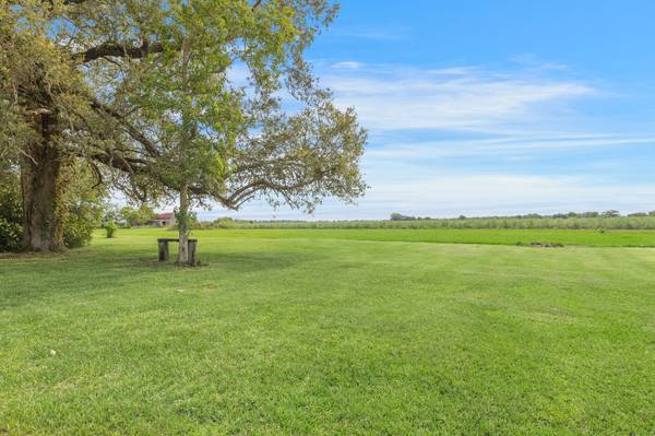 $1800.00 / 3br - 1900ft2 - Beautifully renovated & spacious 3 bd 2 bath 1900 sqft house63857515560323122