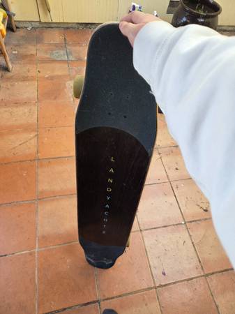 Landyachtz longboard 1