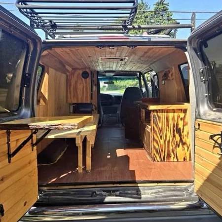1993 Ford Econoline E350 Camper Van - $5,90063621356205059120