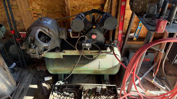 Speedaire Compressor 1