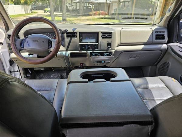 2001 Ford Super Duty F-350 - Photo 15