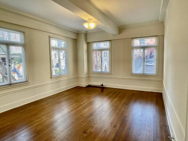 $1,675 / 390ft2 - Bright, Elegant, Corner Unit in Classic SF Building: ALL UTILITIES INC (lower nob hill)63836553934593123