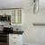 Bright & Spacious Top Floor! 6 thumbnail