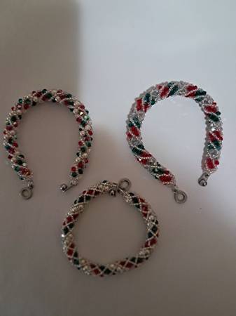 Hand made Christmas Bracelets 1