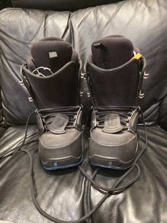 Burton Progression Junior Snowboard Boots - Size 7 Mondo 250 Used 1