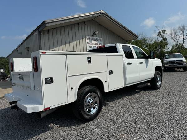 2018 Chevrolet Silverado 2500HD 2WD Doble Cabina 162 Camión de Trabajo - $22,900 (514 HIGHWAY 114 SUMMERVILLE GA 30747)63620917749891123