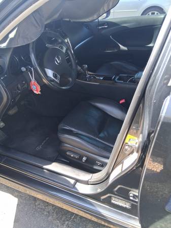 2011 IS250 lexus  LOW MILES - $9,300 (El cajon ca)63624731863809123