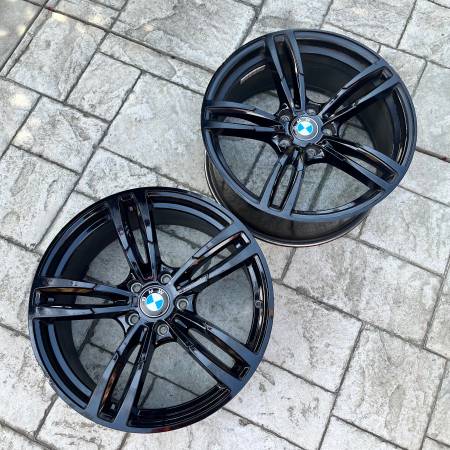 BMW 19" RIMS 1