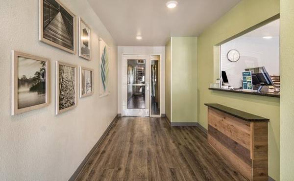 $359 / 1br - Get Exactly What You Want - Weekly Rates, No Deposit! (4505 N Interstate 35, Denton, TX)63796257575297124