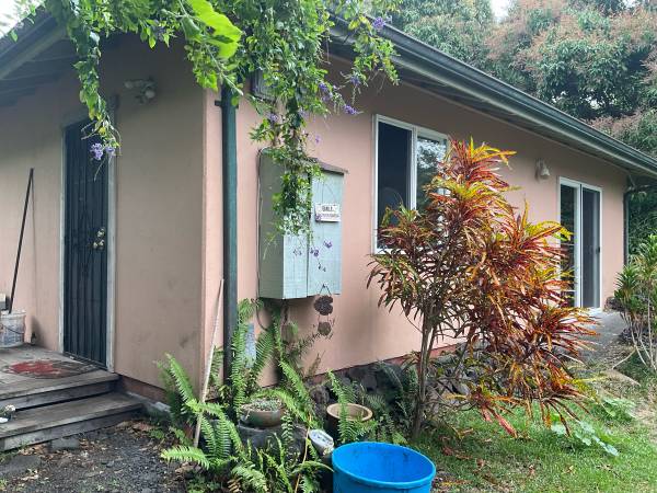 $900 / 1br - 0900ft2 - 1bd 1bth casa (Naalehu)63686727642753121