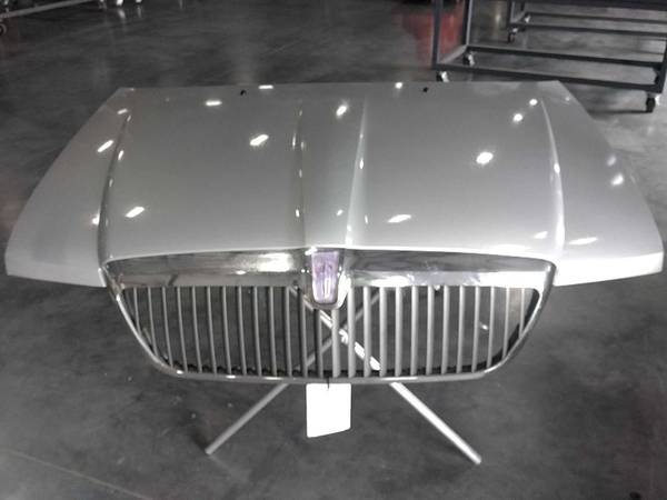 Navigator hood ONLY 1998-2000 1