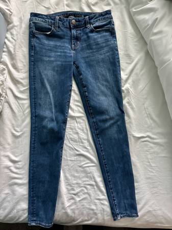 American Eagle Skinny Jeans, Size 4 1