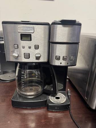 Cuisinart Coffee Machine 1
