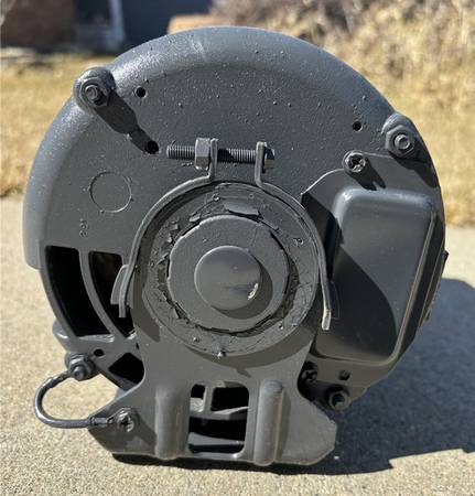Motor dividido de fase Dayton Fan/Blower - Modelo# 6XJ13BA - $100 (Fort Collins)62969131735169121