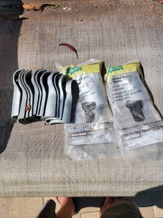 Horse Corral Brace Clamps   1 3/8" 1