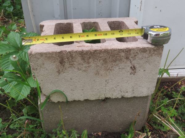 cinder block bricks 1