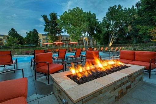 $1,395 / 1br - 740ft2 - 1/bd 1/ba, Colorado Springs CO (2880 Woodland Hills Dr, Colorado Springs, CO)63687154103043122
