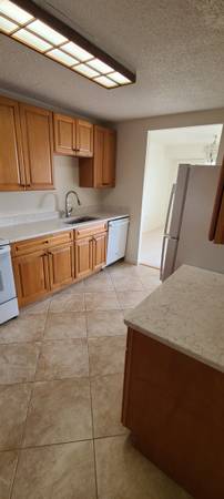 $2,700 / 2br - 1295ft2 - 2 Dormitorio (Condominio de Gran Altura) (Ciudad de Alexandria)64040361868547121