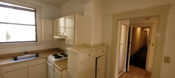 $3,250 / 1br - 778ft2 - Marina large 1Br bright new reconditioned hardwood open 2-3 Sat 9/27 (marina / cow hollow)63868151708035124
