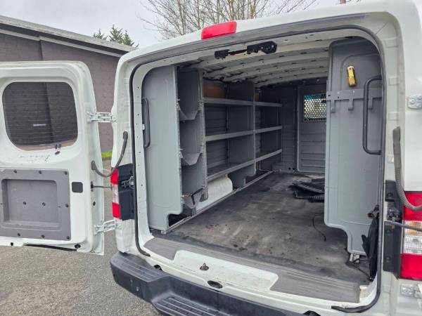 2017 Nissan NV 1500 SV - Photo 15
