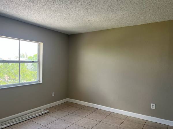 $2,250 / 2br - ***BEAUTIFUL RENTAL APT 2/2 (Cutler Bay)64051003211522121
