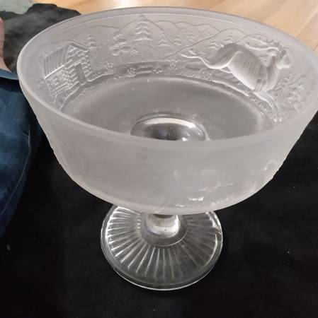 Camp decor- 1879 Gillinder & Sons 8" dia. Westward Ho! compote -mint! 1