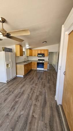 $2,300 / 1br - 600ft2 - NORTH KIHEI OHANA EN HALE PIILANI! (North Kihei)63686672456833123