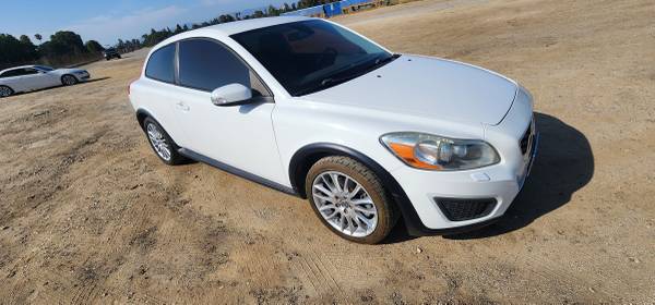 2011 Volvo C30 - $6,950 (Beverly Hills)63507689835011121