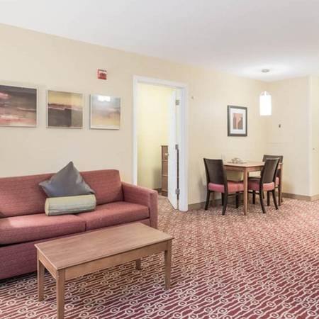 $1,280 / 1br - Vida asequible todo incluido: sin tarifas ocultas (4650 Cornell Rd, Blue Ash, OH)63974613600130124