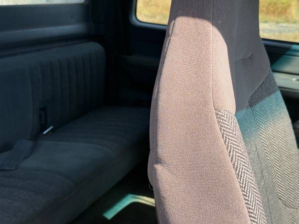 1993 Ford F-250 - Photo 9