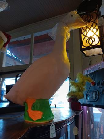 blow mold goose w/ electric light 1