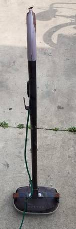 Hoover Floor Scrabber with long extension cord 1