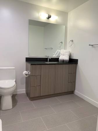 $4,395 / 1br - 4795ft2 - Available Now! Spacious 2 Bed 2 Bath in Gorgeous High Rise- #2409 (Belltown/SLU - Offering 4 Weeks Free)63852581186561123