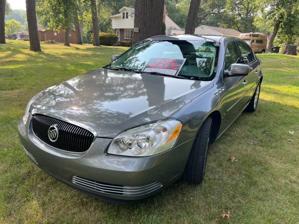 2007 Buick Lucerne CXL CLEAN INSIDE! - $3,200 (Portage)63618696432259122