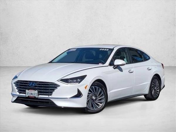 1 2023 Hyundai Sonata Hybrid Electric SEL Sedan 1