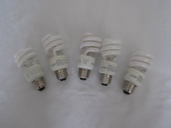 4 N:vision 14 Watt Softwhite Ultra Mini Bulbs 1