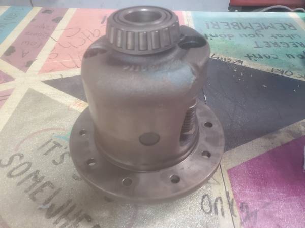 10 bolt GM Posi Differential Spool 1