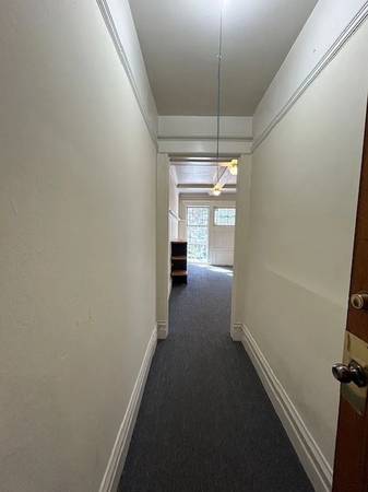 $1,785 Spacious, Studio , One Bath Unit. (berkeley)64000751460353121